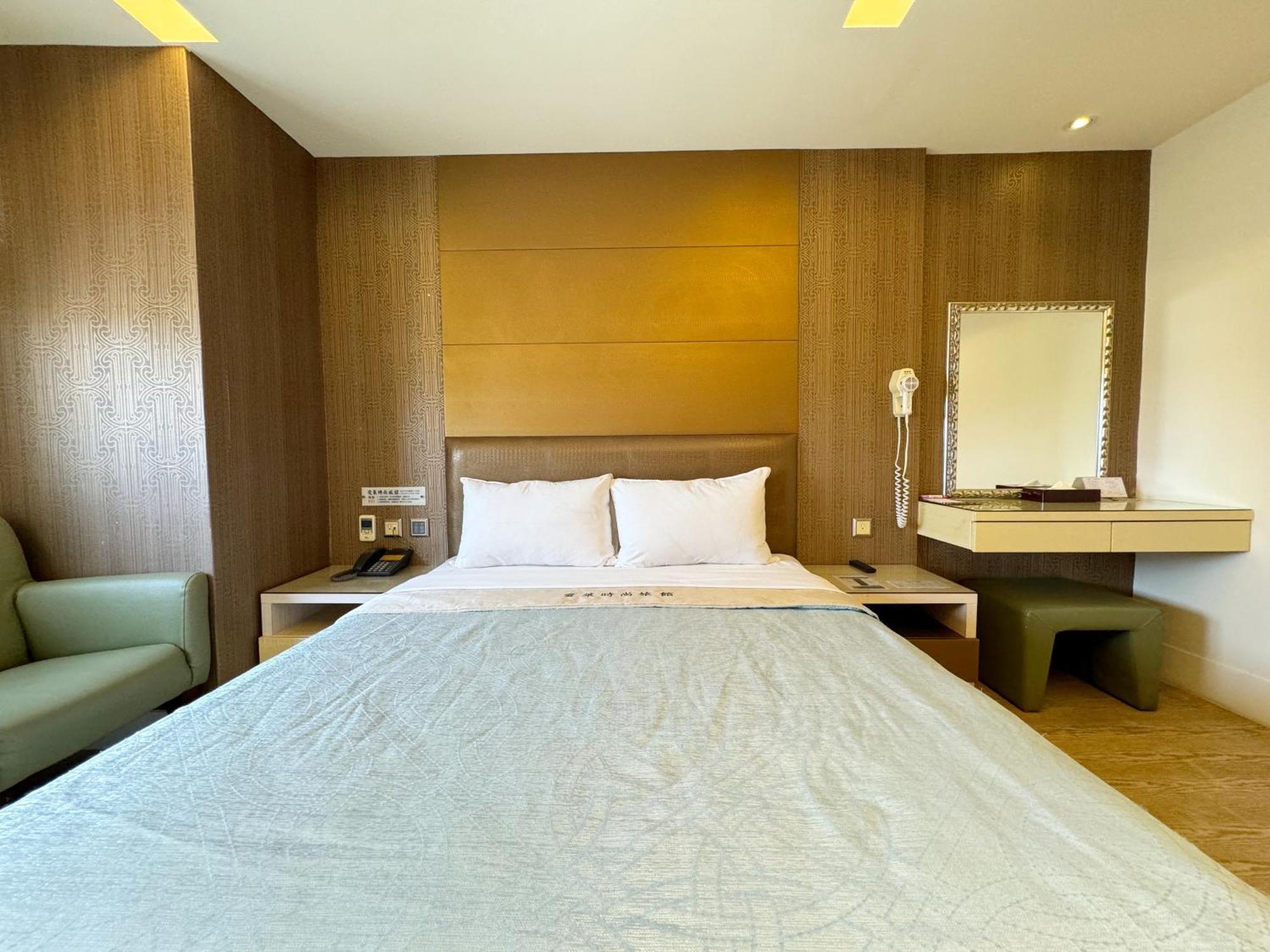 Ai Lai Fashion Hotel Taichung Exterior foto