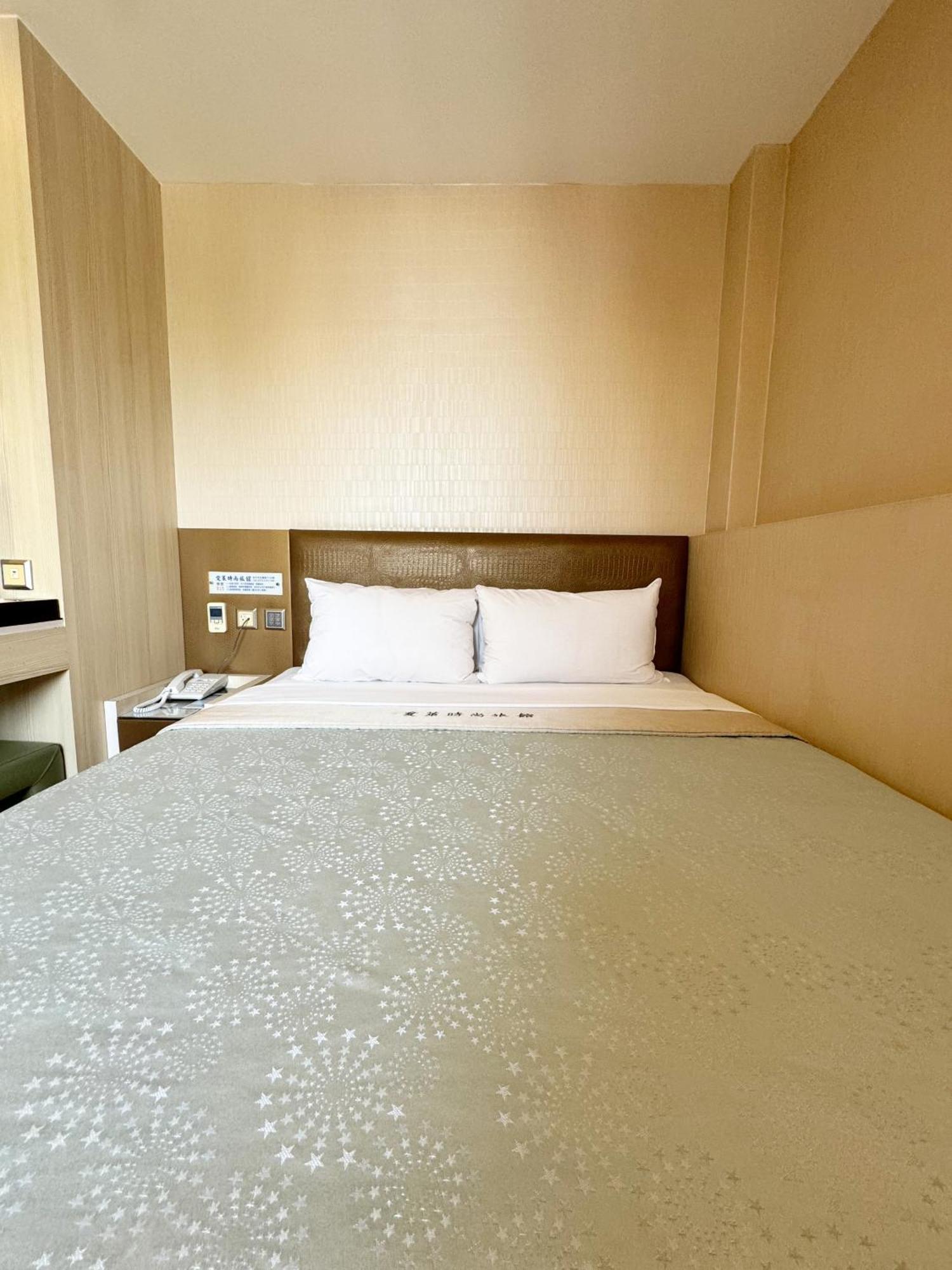 Ai Lai Fashion Hotel Taichung Habitación foto